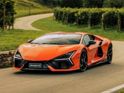 Lamborghini Revuelto (2024) - Изготовление лекал для кузова и салона авто. Продажа лекал (выкройки) в электроном виде на авто. Нарезка лекал на антигравийной пленке (выкройка) на авто.